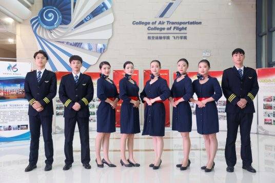 學航空禮儀 展青春風采 第七屆長三角航空服務禮儀大賽圓滿成功